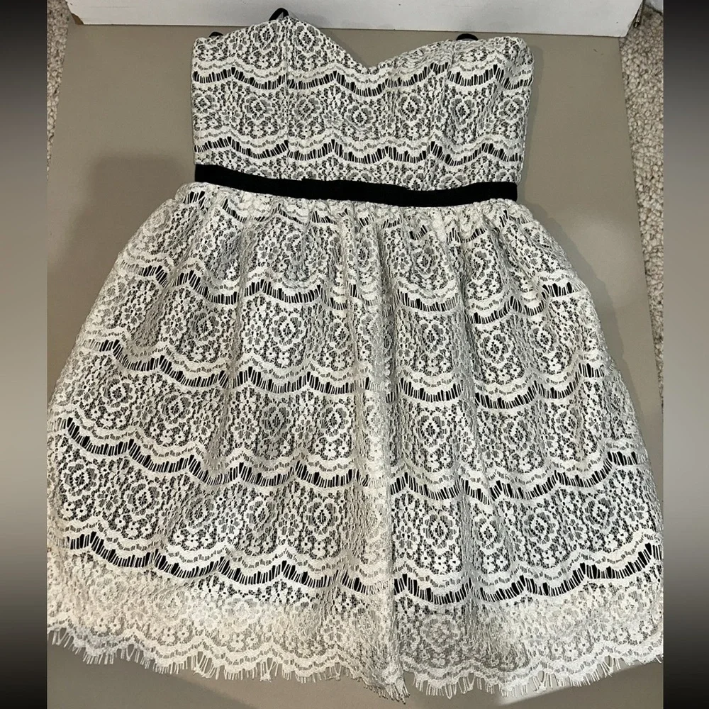 finn & clover Black and White Lace Kids Dress